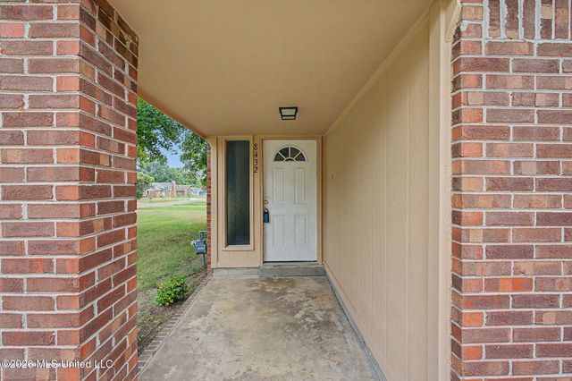8432 Southernwood Cove, Southaven, MS 38671