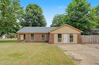 8432 Southernwood Cove, Southaven, MS 38671