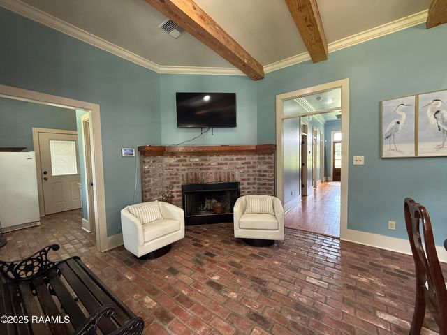 2089 Main Highway, Arnaudville, LA 70512