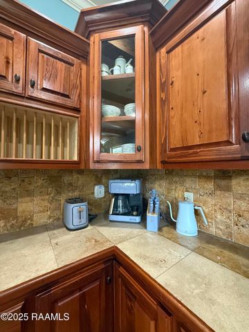 2089 Main Highway, Arnaudville, LA 70512