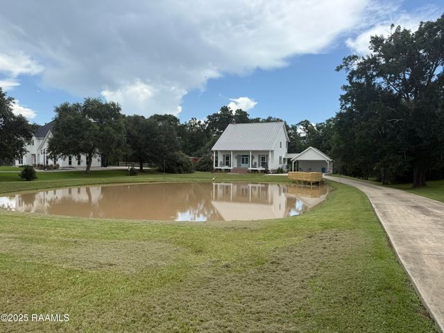 2089 Main Highway, Arnaudville, LA 70512