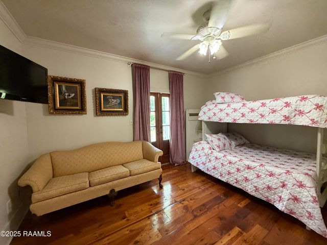 2089 Main Highway, Arnaudville, LA 70512