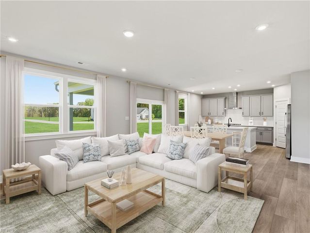 2110 Wentworth XING, Smithfield, VA 23430