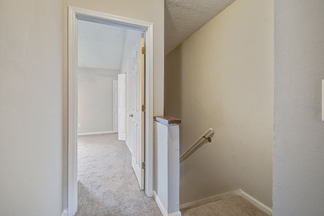 8016 Thelen Street, North Charleston, SC 29406