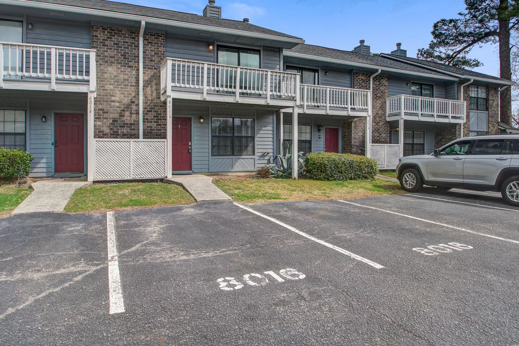 8016 Thelen Street, North Charleston, SC 29406