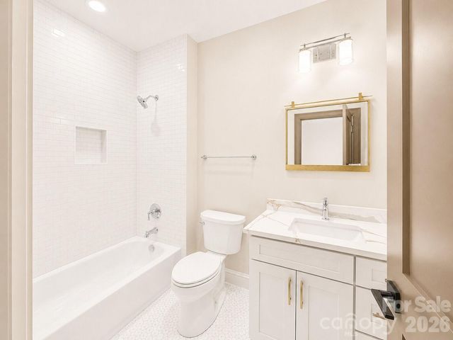 4828 Walker Road, Charlotte, NC 28211
