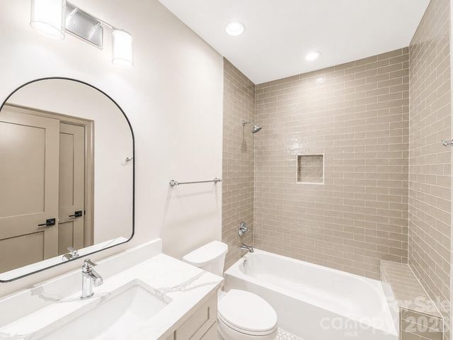 4828 Walker Road, Charlotte, NC 28211