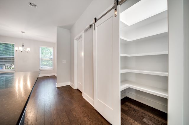 704 Tral St, Nashville, TN 37208