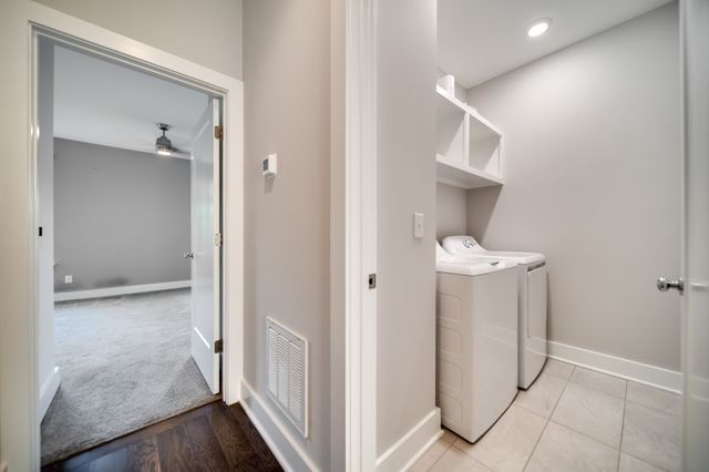 704 Tral St, Nashville, TN 37208