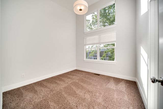 704 Tral St, Nashville, TN 37208