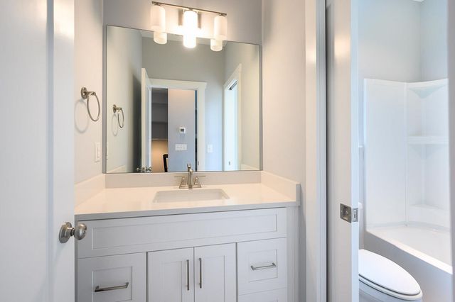 704 Tral St, Nashville, TN 37208