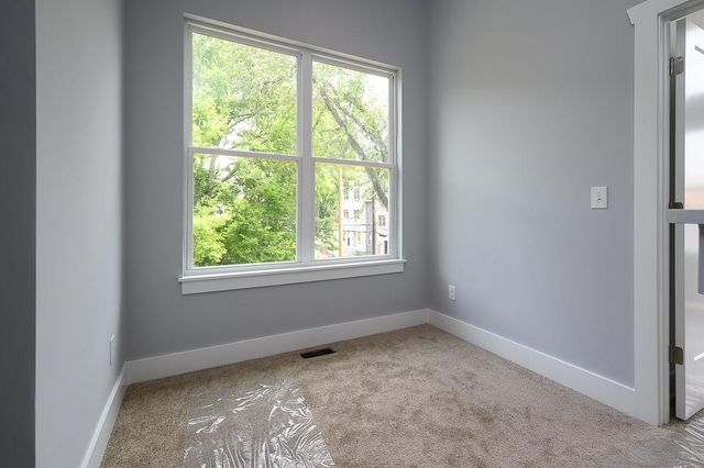 704 Tral St, Nashville, TN 37208