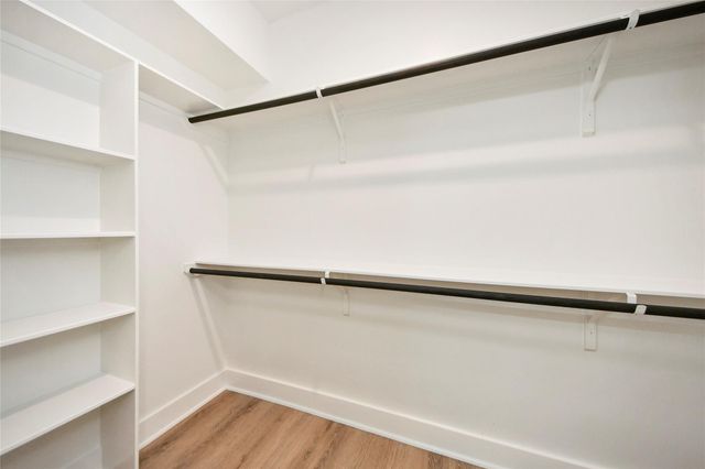 932 South Lane Unit B Lane, South Houston, TX 77088