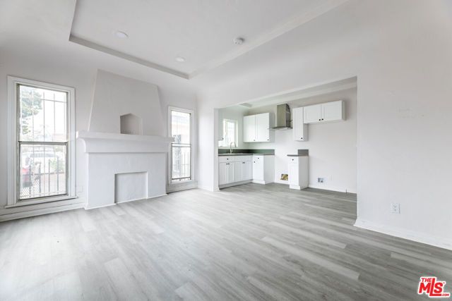 138 W 82nd Street, Los Angeles, CA 90003