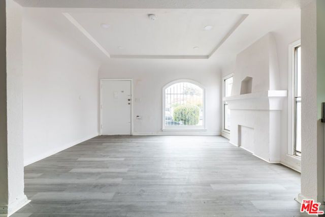 138 W 82nd Street, Los Angeles, CA 90003