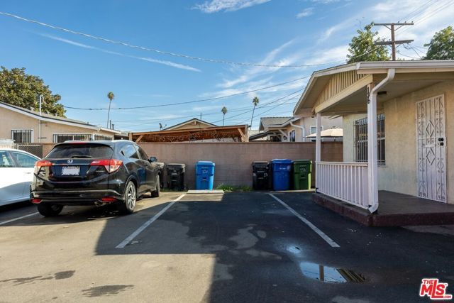 138 W 82nd Street, Los Angeles, CA 90003