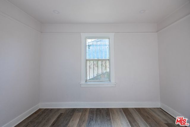 138 W 82nd Street, Los Angeles, CA 90003