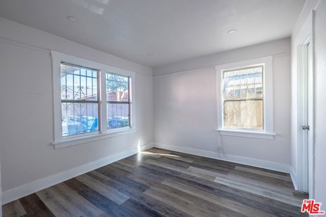 138 W 82nd Street, Los Angeles, CA 90003