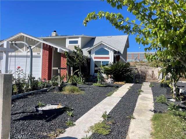 648 SAN CARLO, Colton, CA 92324