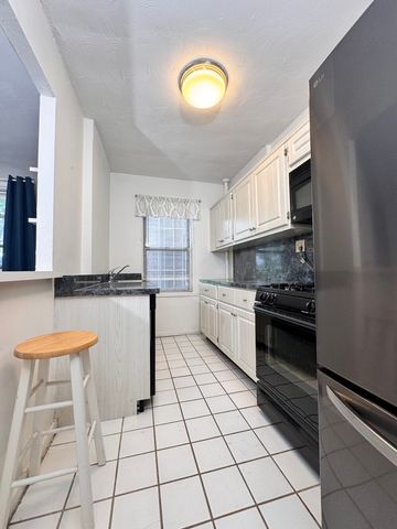 5605 31st Ave Apt 2O, New York City, NY 11377