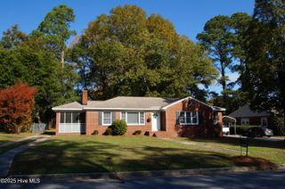 1207 S Overlook Drive, Greenville, NC 27858