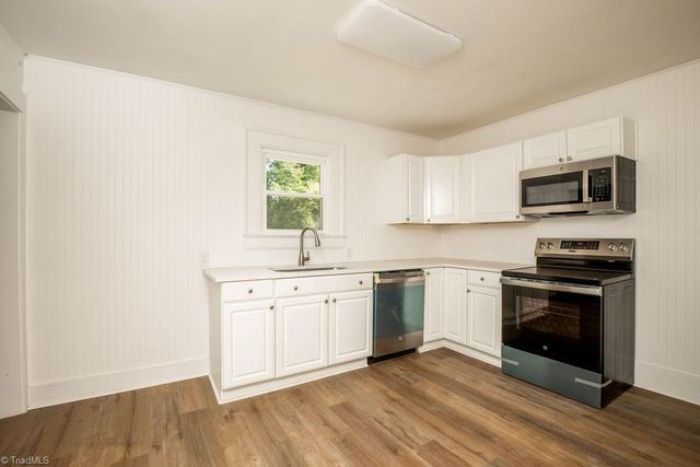 208 Underhill Street, High Point, NC 27260
