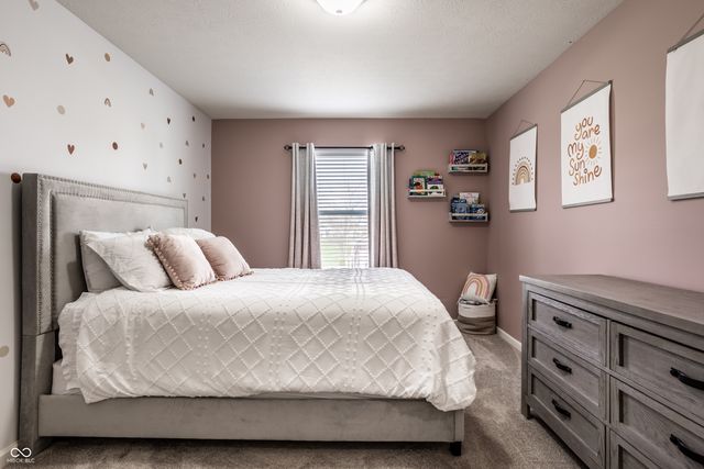 3701 White Cliff Way, Whitestown, IN 46075