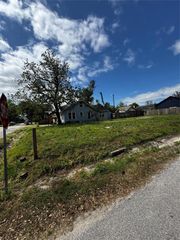 607 Melwood Street, Houston, TX 77009