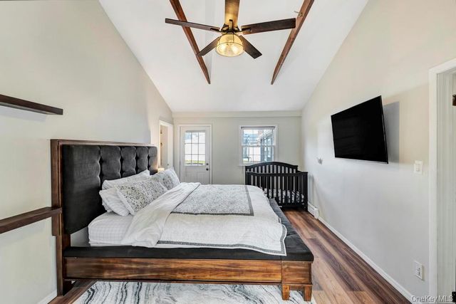 22 Tinder Lane, Lake Grove, NY 11755