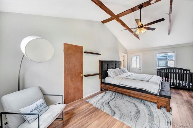 22 Tinder Lane, Lake Grove, NY 11755