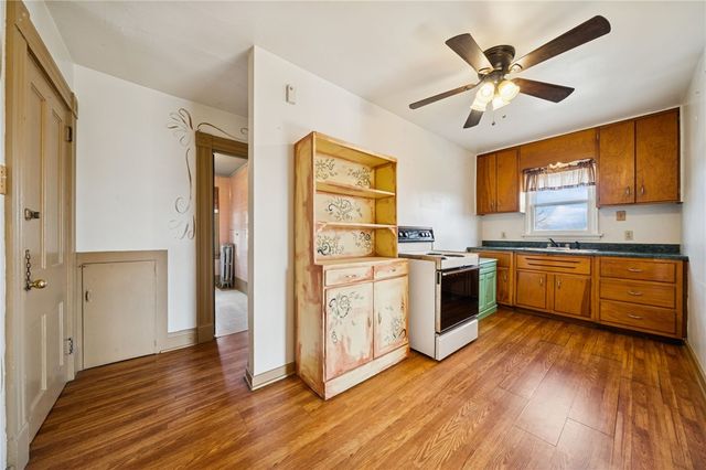 712 Depot Street, Youngwood, PA 15697