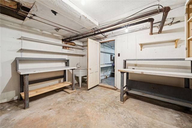 712 Depot Street, Youngwood, PA 15697