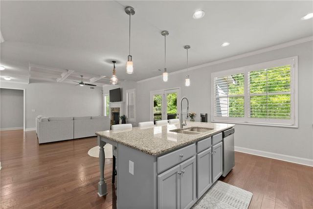 5790 Rivermoore Drive, Braselton, GA 30517