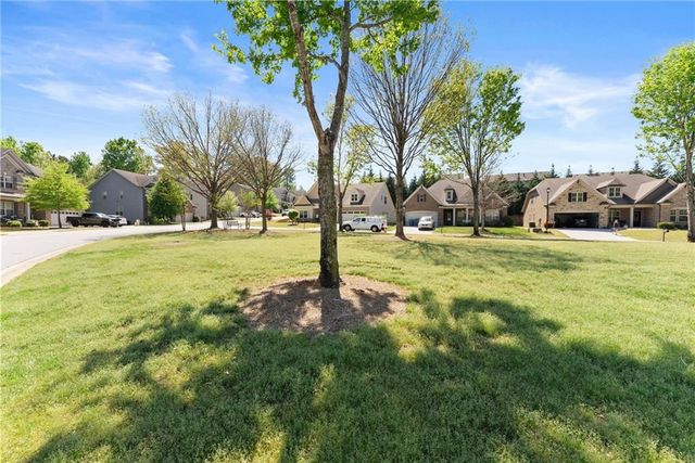 5790 Rivermoore Drive, Braselton, GA 30517