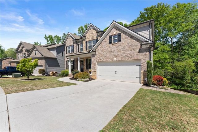 5790 Rivermoore Drive, Braselton, GA 30517