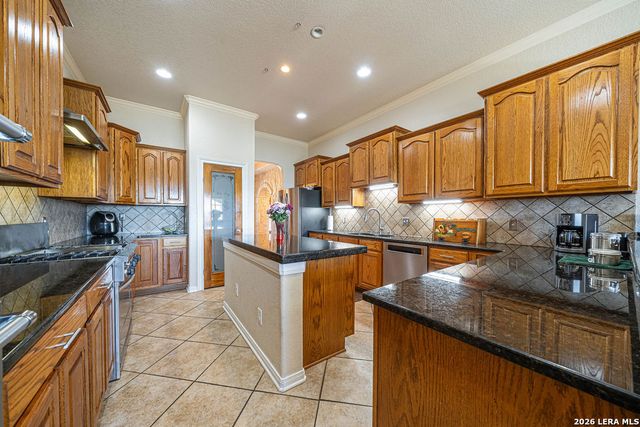 3024 Fallbrook Manor, Bulverde, TX 78163