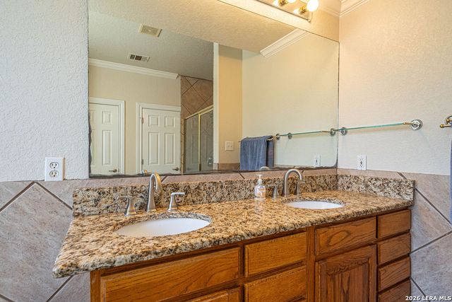 3024 Fallbrook Manor, Bulverde, TX 78163