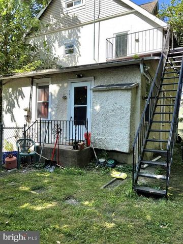 201 MCKINLEY AVE, Lansdowne, PA 19050