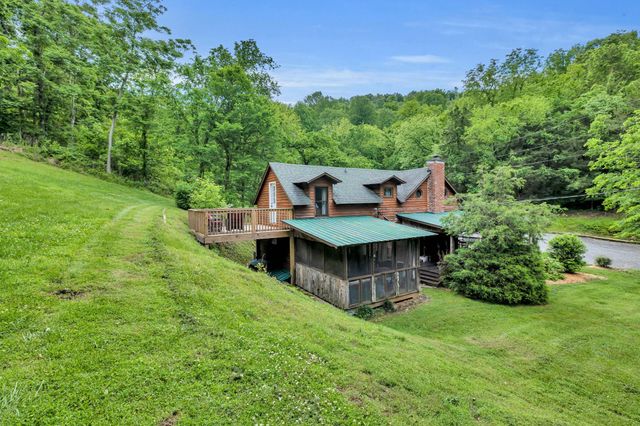 28 Bussell Ln, Gordonsville, TN 38563
