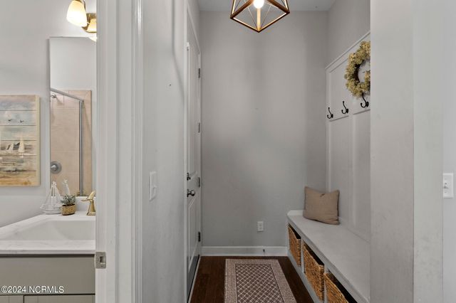907 W Arboria Drive, Hampstead, NC 28443