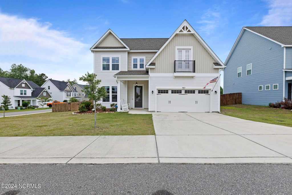 907 W Arboria Drive, Hampstead, NC 28443
