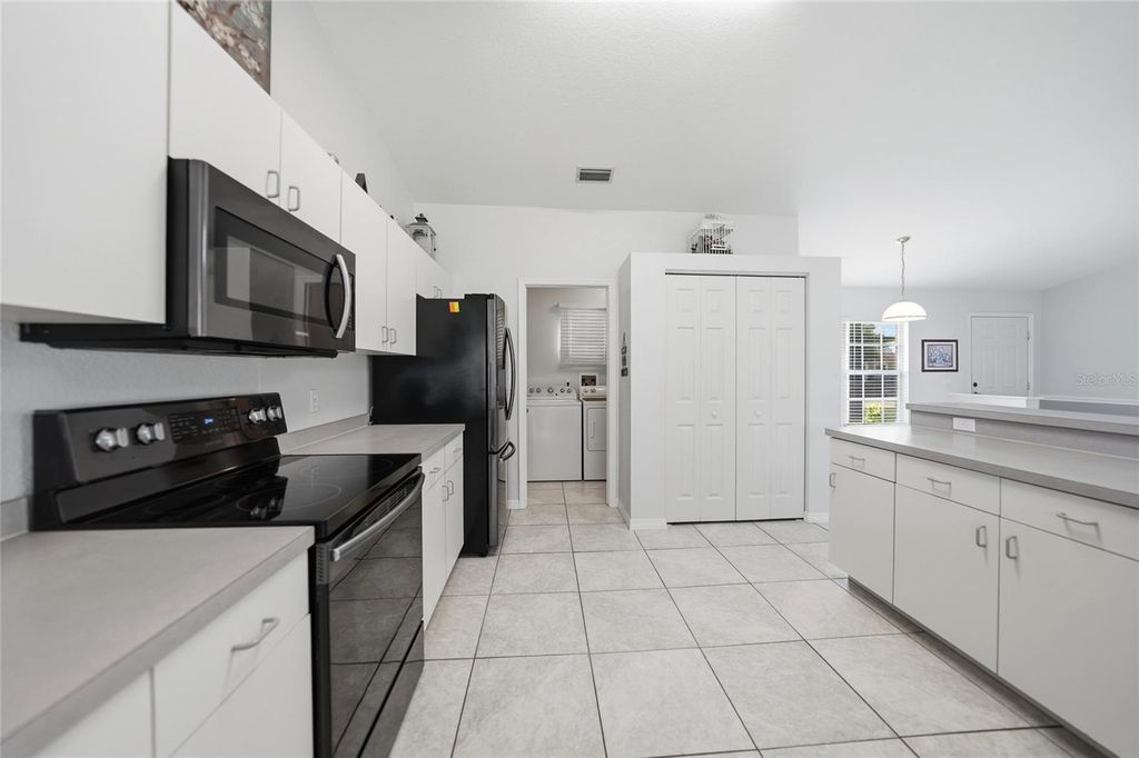 Image 37 of property listing at 1841 POLLARD AVENUE, North Port, FL 34286