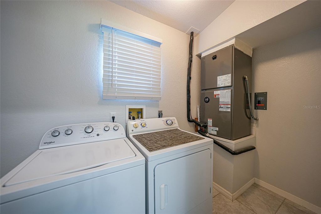 Image 38 of property listing at 1841 POLLARD AVENUE, North Port, FL 34286