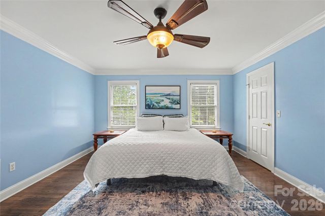 1085 Merrywood Drive, Newton, NC 28658