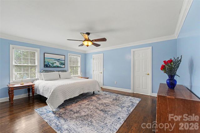 1085 Merrywood Drive, Newton, NC 28658