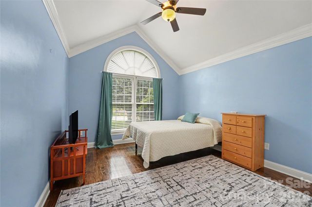 1085 Merrywood Drive, Newton, NC 28658
