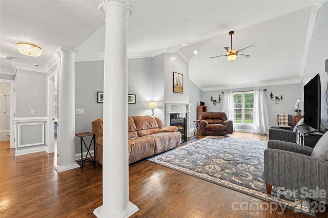 1085 Merrywood Drive, Newton, NC 28658