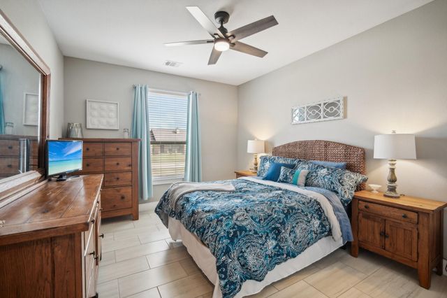 281 Chisholm TRL, Bastrop, TX 78602