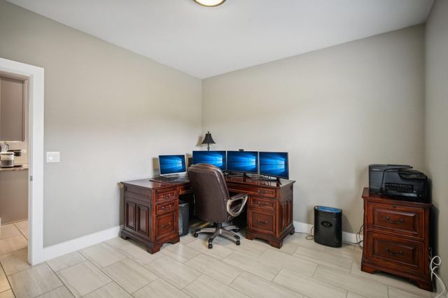 281 Chisholm TRL, Bastrop, TX 78602
