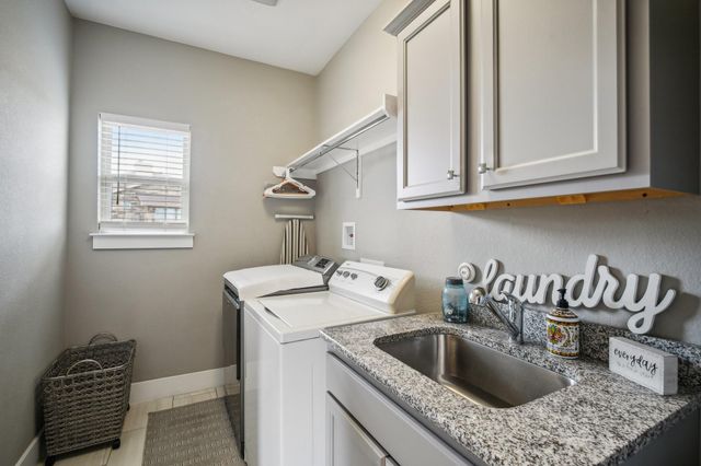281 Chisholm TRL, Bastrop, TX 78602